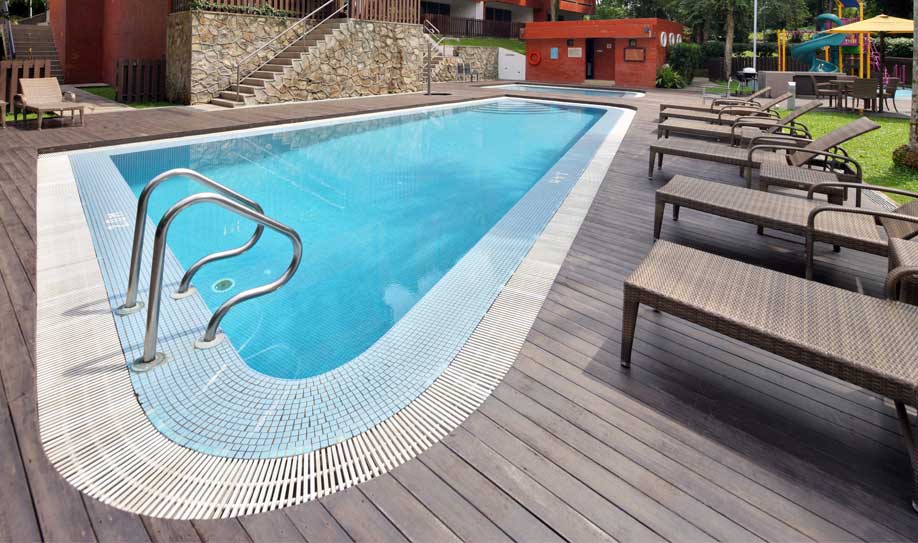 134 Watten Estate Condominium for Rent