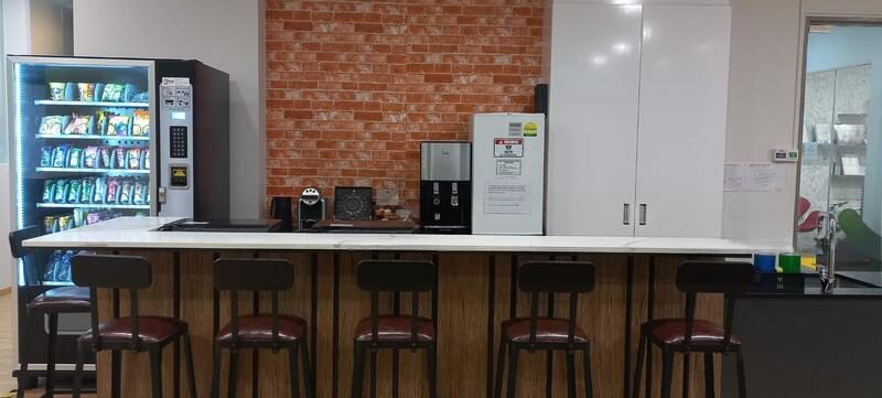 HH at Kallang – 56 Kallang Pudding Road, Singapore 349328