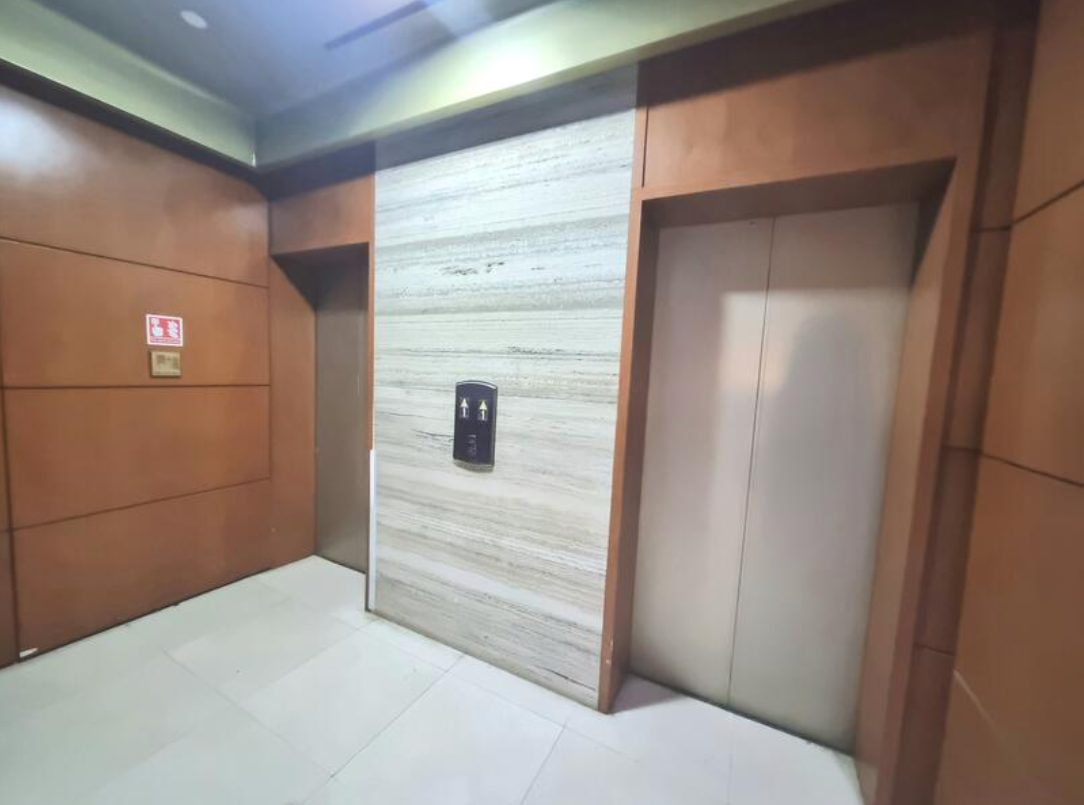 Orchard Shopping Centre Space for Rent – Great Location